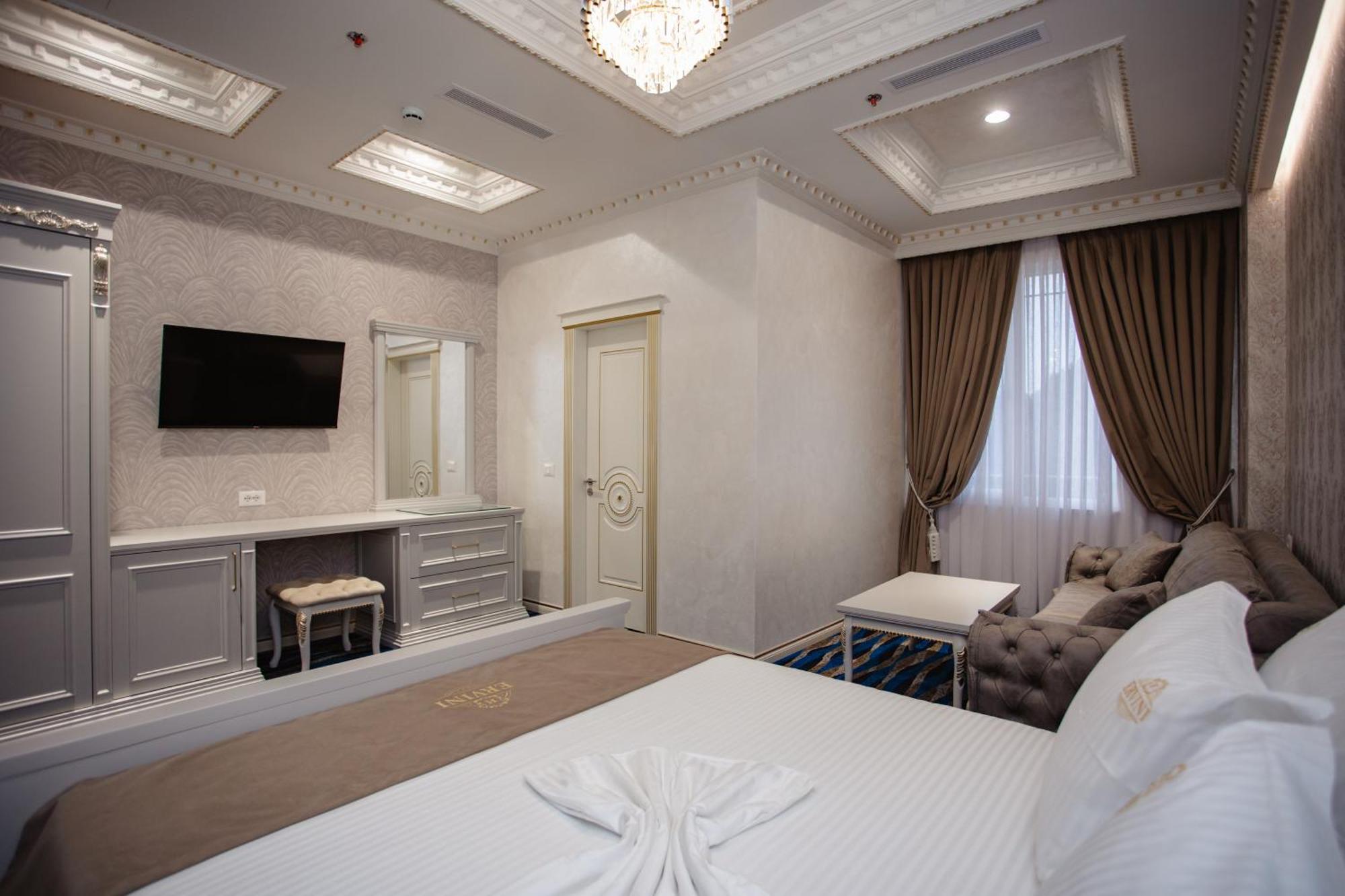 Ervini Boutique Hotel Shkodra Exterior foto