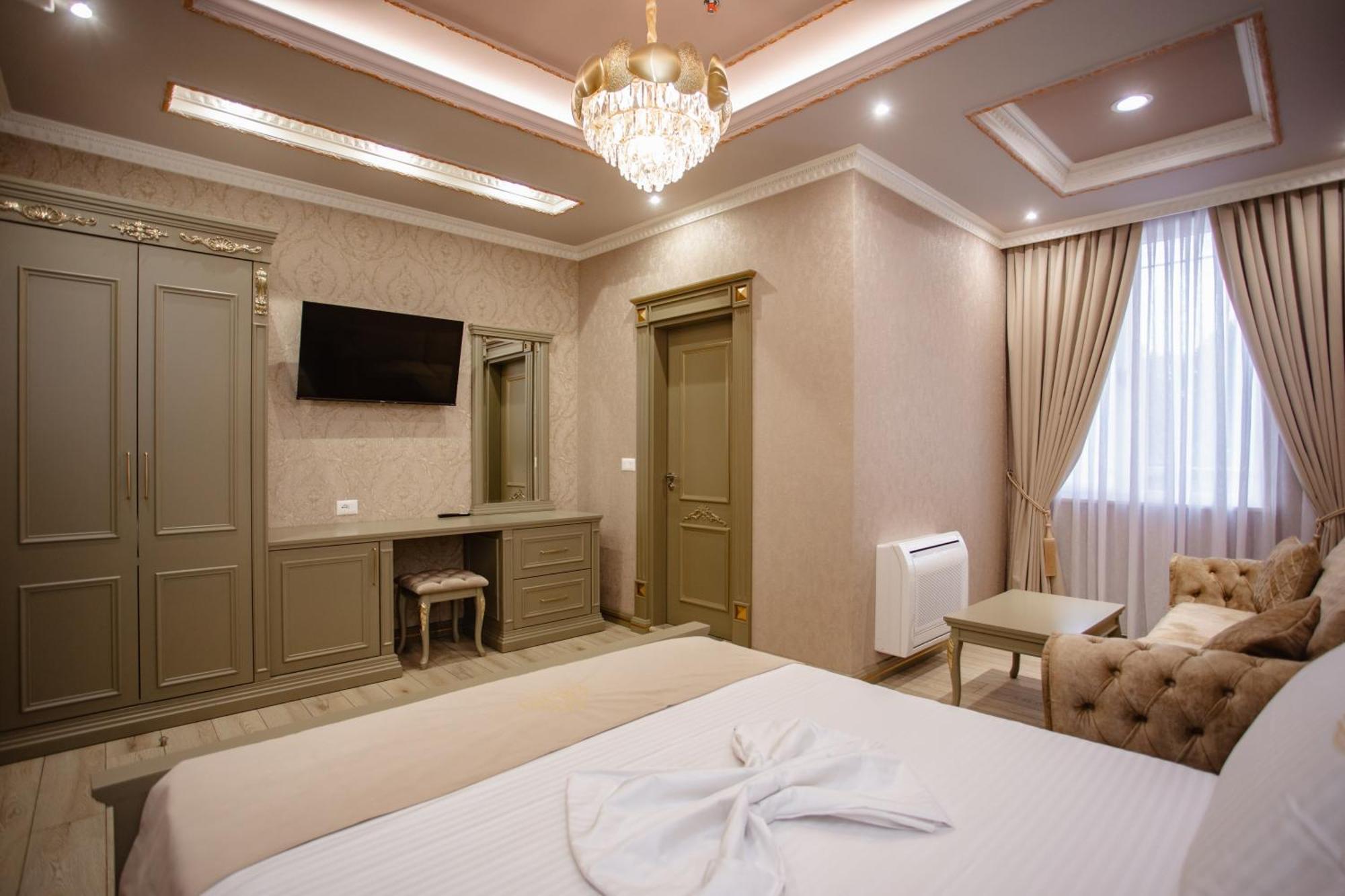 Ervini Boutique Hotel Shkodra Exterior foto