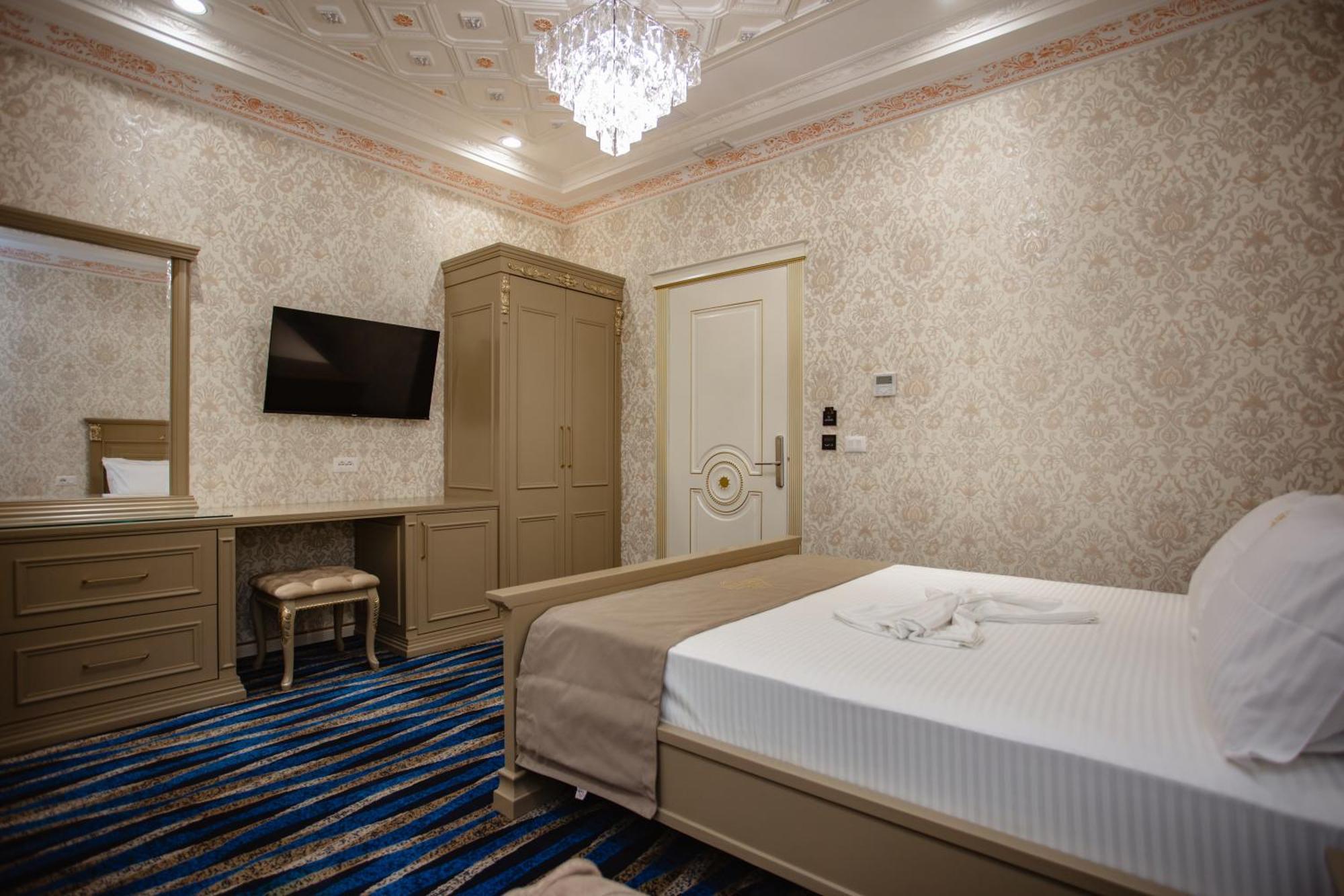 Ervini Boutique Hotel Shkodra Exterior foto