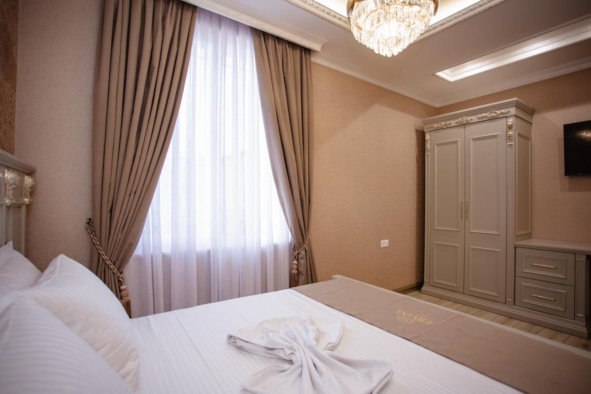 Ervini Boutique Hotel Shkodra Exterior foto